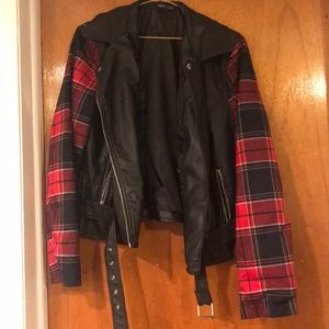 Short Biker Jacket ❤️🖤